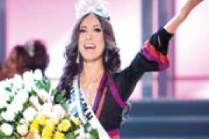 НАЙКРАСИВІША ДІВЧИНА ЖИВЕ В ЯПОНІЇ