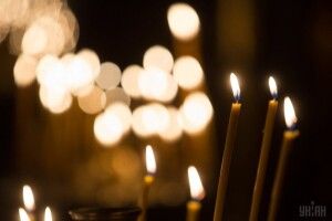 У храмі Гробу Господнього в Єрусалимі зійшов Благодатний вогонь