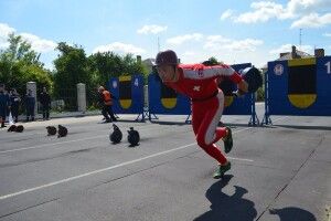 Юних лучан пропонують безплатно зробити віртуозами пожежно-прикладного спорту