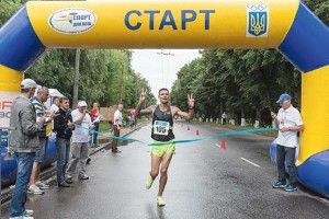 Донецький скороход Руслан Дмитренко переписав на своє ім’я рекорд «Луцької десятки»