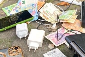 На Рівненщині 15-річний злодій пограбував автівку сусідки