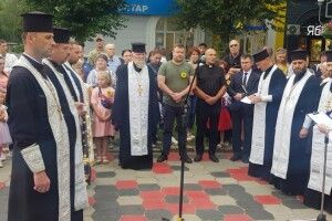   У Нововолинську наших Захисників оплакували і люди, і небо… 