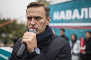 Російський опозиціонер Навальний записав «президентське» новорічне звернення (Відео)