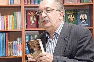 ЛЮБИТИ НАПЕРЕКІР ДОЛІ