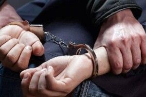 Поліцейські встановили, хто пограбував магазин перед Новим Роком в Цумані