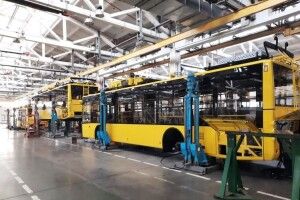 Луцький автозавод відправив до Полтави 24 тролейбуси