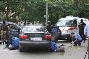 У Вінниці поліція затримала озброєну банду, яка пограбувала ювелірний магазин 