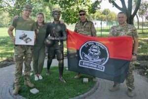 Мама закатованого рашистами 16-річного Степана Чубенка купила дрон для особливого підрозділу 