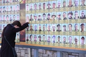 У Луцьку вшанували українських добровольців