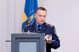 Заступнику голови Нацполіції на Новий рік подарували «Лексус» за мільйон гривень