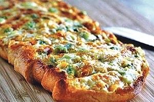 БАТОН, ЗАПЕЧЕНИЙ У ДУХОВЦІ