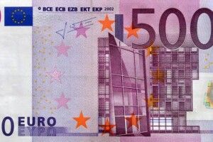 Двійко донеччан збували у Києві фальшиві 500-єврові купюри