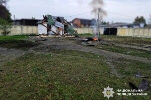 російський дрон розвалив… цегляний туалет на Поліссі
