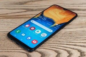 У Ковелі шахрай видурив у чоловіка мобільний телефон «Samsung Galaxy»