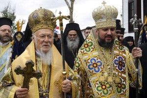 Сьогодні в Україні розмосковилося ще дві парафії