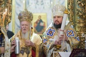 «Отакої!»: Томос вертають назад у Стамбул – ще не всі під ним поставили свій підпис...