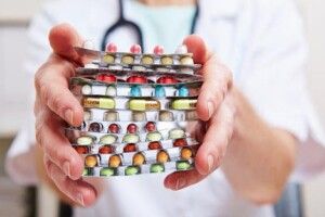 В регіони передадуть медикаменти для лікування важких хворих від COVID-19