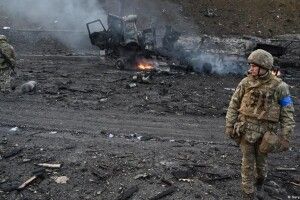 Бої поблизу Бучі не вщухають 4 години, вийшли кадировці – мер