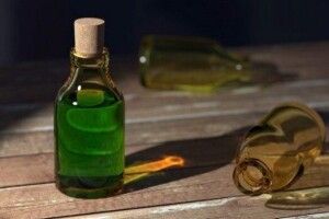 Почувши діагноз сина,  мати… випила отруту