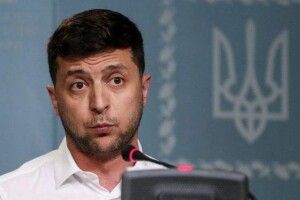 Зловили на гарячому: науковець пояснив, як у Зеленського прекручують факти та брешуть
