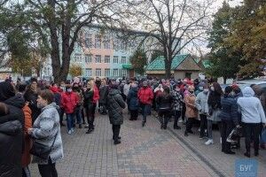 У місті на Волині під міською радою збиралися підприємці