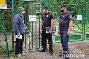 Поліцейські з'ясували, що більшість баз відпочинку на Світязі пусті (Фото)