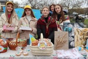 На Рівненщині школярі зібрали понад 74 тисячі для військових (Відео) 