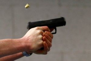 На Житомирщині моторолерист застрелив велосипедиста