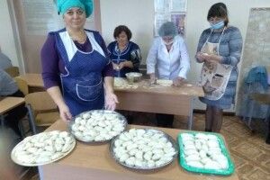 На Волині професійне училище відправило на передову сто кілограмів вареників 