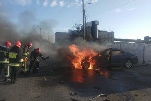 У Рівному внаслідок ДТП загорівся автомобіль BMW (фото)