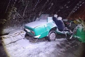 Авто розірвало навпіл від удару: на Рівненщині у ДТП загинуло подружжя
