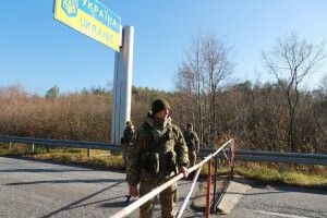 Волинські правоохоронці не випустили за кордон 24-річного чоловіка