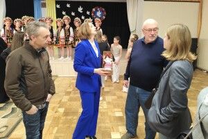 У волинську громаду завітали волонтери з Канади