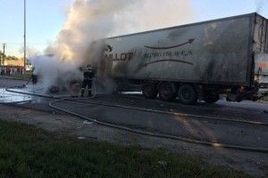 На Рівненщині зіткнулася фура з молоковозом