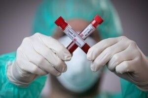 Українців почали тестувати на наявність антитіл до коронавірусу