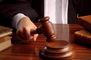 Волинянин отримав 5 років обмеження волі за крадіжку надгробків