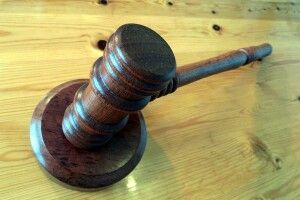 На Волині завідувачку державної установи судитимуть за вимагання 600 доларів США хабаря