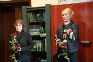 Міський голова Луцька вручив нагороди матерям загиблих воїнів (Фото)