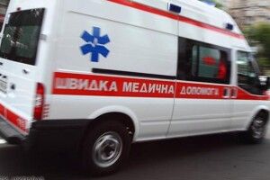 На Волині борються за життя 17-річного хлопця, який виліз на дах залізничного вагона