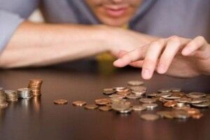 З 1 січня прожитковий мінімум зросте лише на 162 гривні