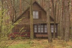 Польща хоче забрати у посольства росії базу відпочинку