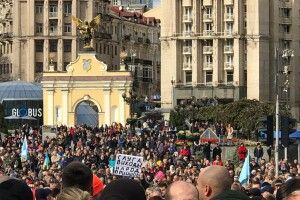 Ірина Фріз: «Я не розумію, чому влада продовжує наполягати на односторонньому відведенні наших військових»