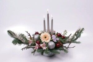 Як створити й зберегти новорічну ікебану