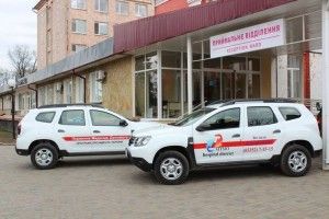 Ковельським медикам вручили два позашляховики