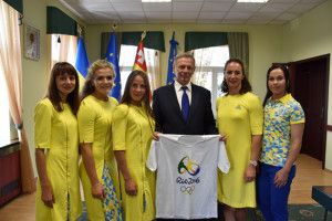 Які дівчата сьогодні були у Романюка!