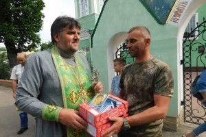 З Горохова на Схід волонтерські машини їдуть заповнені доверху