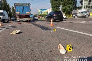 У Рівному авто на переході збило на смерть пенсіонерку: з’явилися деталі (Фото, відео)