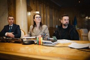 Зарплати від 35 тисяч та ліки на заправках: як зміниться медицина на Волині