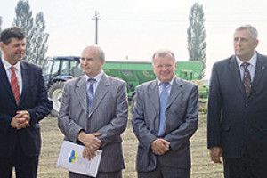 Є ЧОМУ ПОВЧИТИСЯ У СПРАВЖНЬОГО ГОСПОДАРЯ*