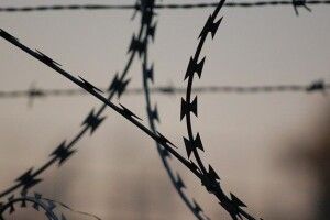 11 років ув'язнення: засудили ґвалтівника неповнолітньої